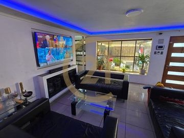 Venta céntrica casa en Villa Alemana