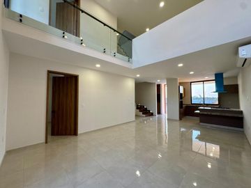 Casa en VENTA en Lomas del dorado