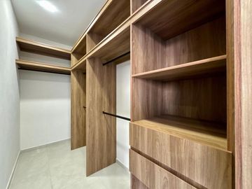 Casa en VENTA en Lomas del dorado