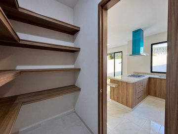 Casa en VENTA en LOMAS DEL DORADO