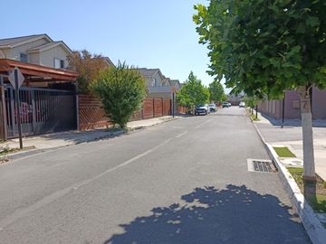 CASA EN BARRIO SEGURO Y FINANCIAMIENTO DIRECTO
