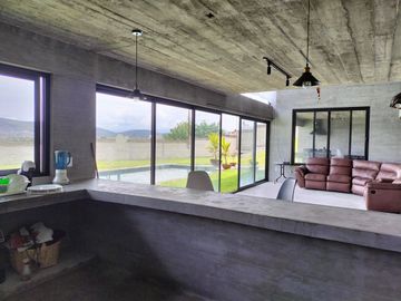 1000 m² Casa con Jardín y Alberca en Xochitepec