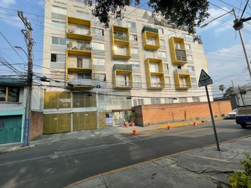 Edificio  Departamento en venta en San Juan Tlihuaca