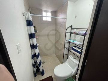 Edificio  Departamento en venta en San Juan Tlihuaca