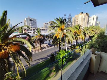 Departamento en Venta en Metro Lo Vial