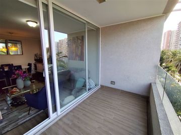 Departamento en Venta en Metro Lo Vial