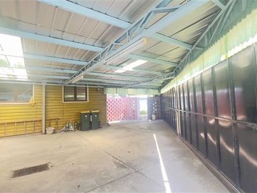 Local Comercial en Venta en Las Luciernagas