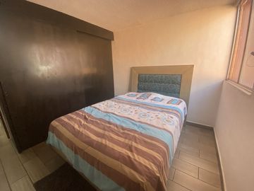 Venta casa remodelada. Villas del Sur.