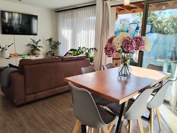 EN VENTA  HERMOSA CASA  MEDITERRANEA
