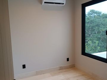Venta Residencia de Lujo Casa Ladera en Vía Cumbres, Cancún