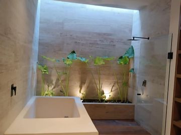 Venta Residencia de Lujo Casa Ladera en Vía Cumbres, Cancún