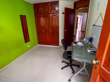 Casa en Santiago de Surco | VENTA