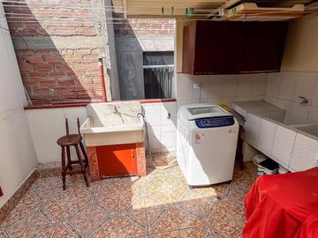 Casa en Santiago de Surco | VENTA