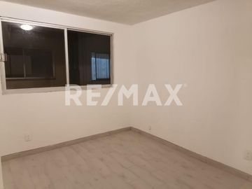 Venta de céntrico Departamento en colonia Anáhuac - (3)