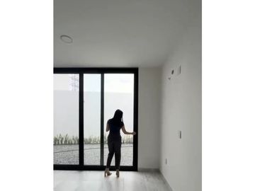 CASA HERMOSA EN PREVENTA EN PUERTA DE HIERRO