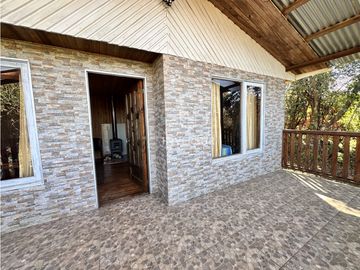 CASA DE 1 PISO SECTOR PINO HUACHO CAMINO A NIEBLA VALDIVIA
