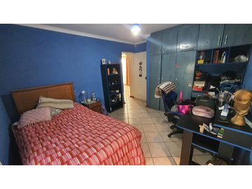Venta Parcela de Agrado 3D 4B 2E en Los Villares Calle Larga
