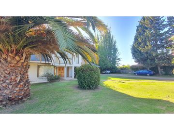Venta Parcela de Agrado 3D 4B 2E en Los Villares Calle Larga