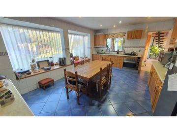 Venta Parcela de Agrado 3D 4B 2E en Los Villares Calle Larga