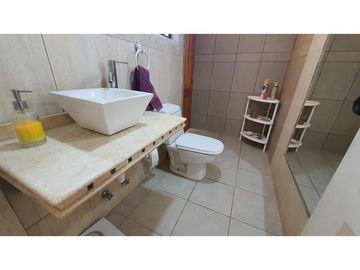 Venta Parcela de Agrado 3D 4B 2E en Los Villares Calle Larga