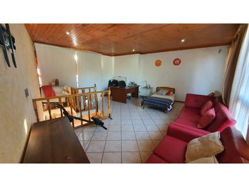 Venta Parcela de Agrado 3D 4B 2E en Los Villares Calle Larga