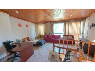Venta Parcela de Agrado 3D 4B 2E en Los Villares Calle Larga