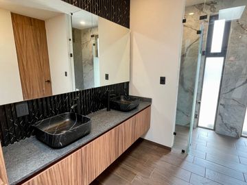 Casa en Venta 6º Retorno de Olivos 200 Fraccionamiento El Olivar Altozano,