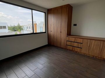 Casa en Venta 6º Retorno de Olivos 200 Fraccionamiento El Olivar Altozano,