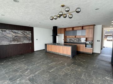Casa en Venta 6º Retorno de Olivos 200 Fraccionamiento El Olivar Altozano,