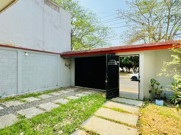 Casa en Venta en Fraccionamiento los Laureles Tapachula