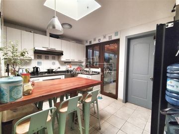 Casa en Venta en Cercano a Tottus Chamisero