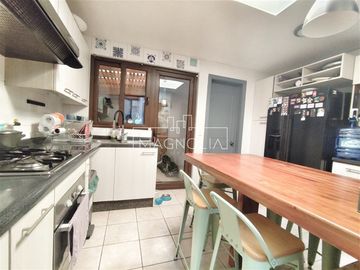Casa en Venta en Cercano a Tottus Chamisero