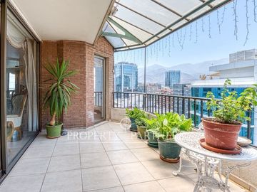 OPORTUNIDAD/ 4D/ Metro Manquehue/ Piscina