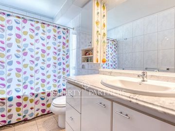 OPORTUNIDAD/ 4D/ Metro Manquehue/ Piscina