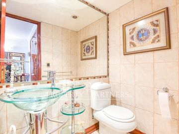 OPORTUNIDAD/ 4D/ Metro Manquehue/ Piscina