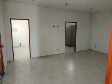 VENTA CASA FRENTE A PLAYA LAS CONCHITAS BALNEARIO DE ANCON
