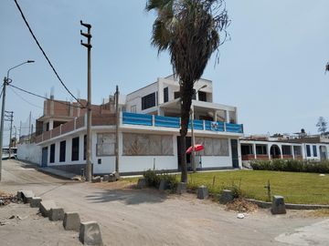 VENTA CASA FRENTE A PLAYA LAS CONCHITAS BALNEARIO DE ANCON