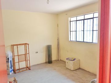 VENTA CASA 2 PISOS 150 M2 TUPAC AMARU SAN JUAN DE LURIGANCHO