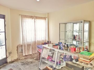 VENTA CASA 2 PISOS 150 M2 TUPAC AMARU SAN JUAN DE LURIGANCHO