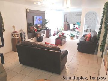 VENTA DUPLEX URB ENTEL SAN JUAN DE MIRAFLORES