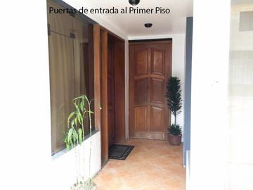 VENTA DUPLEX URB ENTEL SAN JUAN DE MIRAFLORES