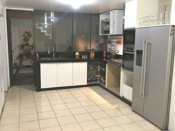 VENTA DUPLEX URB ENTEL SAN JUAN DE MIRAFLORES