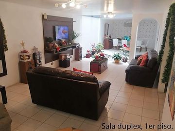 VENTA DUPLEX URB ENTEL SAN JUAN DE MIRAFLORES