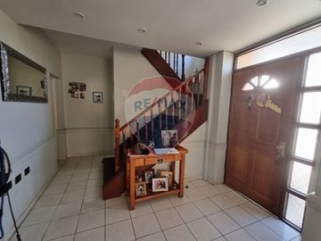CASA AMPLIA AVDA BRASIL 4D 4B PISCINA
