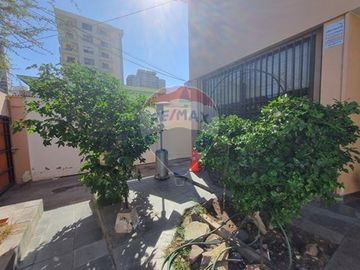 CASA AMPLIA AVDA BRASIL 4D 4B PISCINA