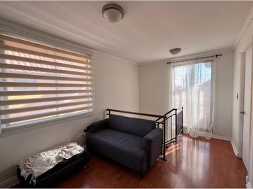 4D 3B 3E ático/logia/rollers/aire acond/oriente
