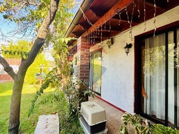 Hermosa Casa con Piscina, 3d, 2 baños