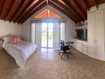 VENTA de CASAS en PEREIRA