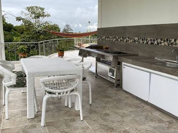 VENTA de CASAS en PEREIRA