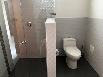 VENTA de CASA COMERCIAL en BOGOTA
